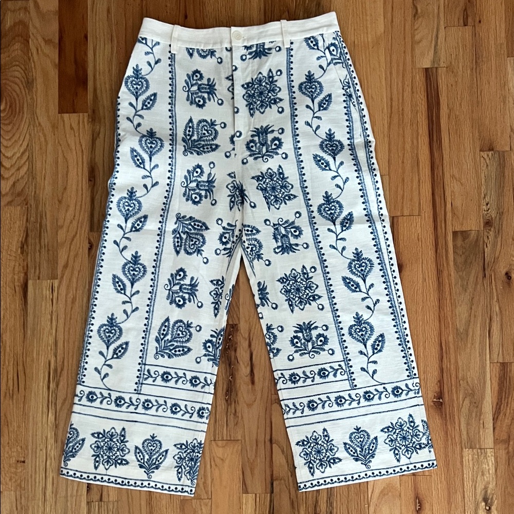 Zara White and Blue Patterned Women's Trousers